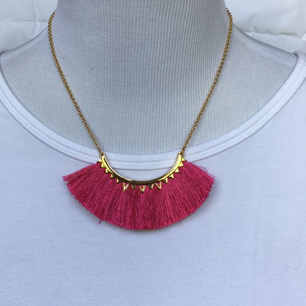 Stella and Dot Eden Fringe necklace